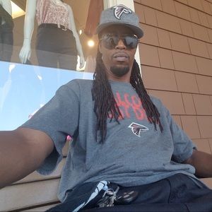 Meet your Posher, Victor